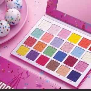 Jawbreaker palette